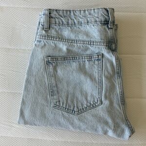LIGHT WASH ZARA DENIM